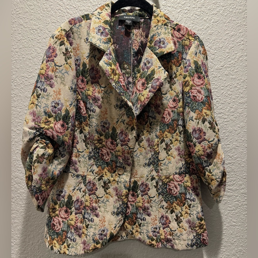 Beautiful Peplum Tapestry look blazer L
